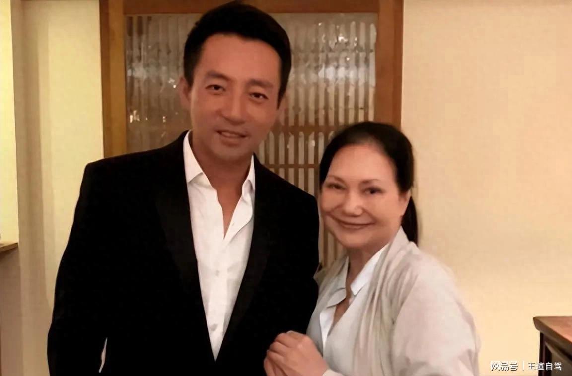 天天盈球-徐家还是爱孩子的，在马筱梅生产前选择和解，让玥儿箖箖有归属感