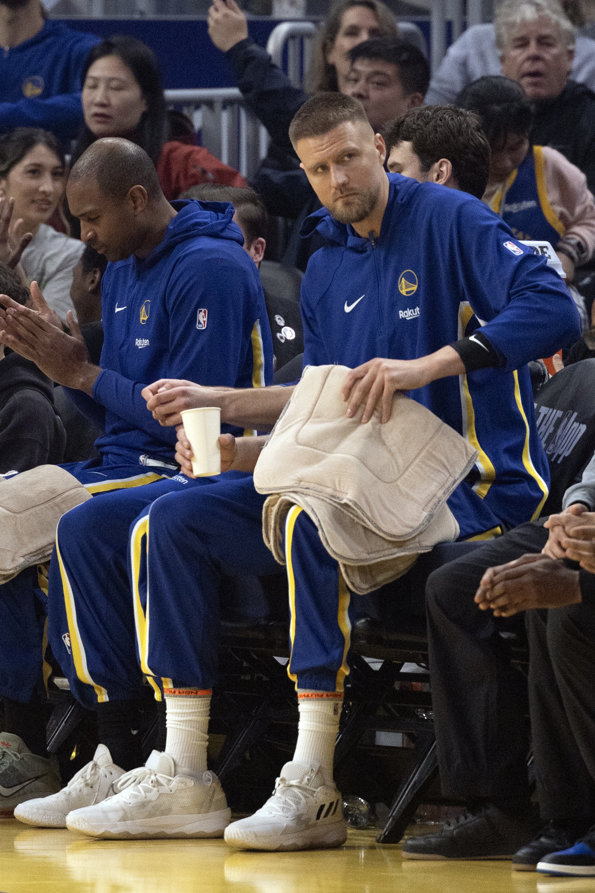 天天盈球入口-勇士解决了库明加的问题 却迎来更棘手之处:波津真的能打球吗?